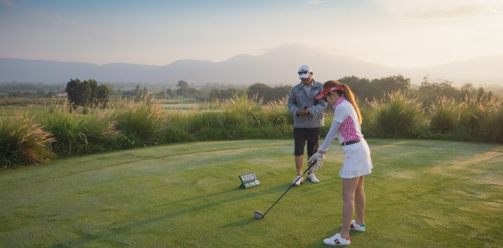 movenpick-khao-yai-lifestyle-golf-play-2